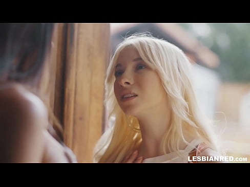 ❤️ Девушка приходит домой через несколько месяцев и в конечном итоге ест киску своей мачехи ❤️ Видео траха на xxxifuck.ru